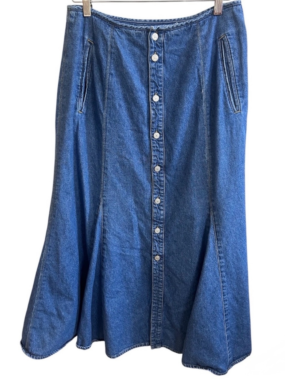 Liz wear Button-Front Denim A-Line Skirt